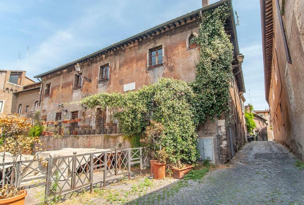 L'antico Borgo Di Trastevere Iii *